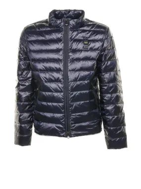 Down jacket in nylon with horizontal stitching