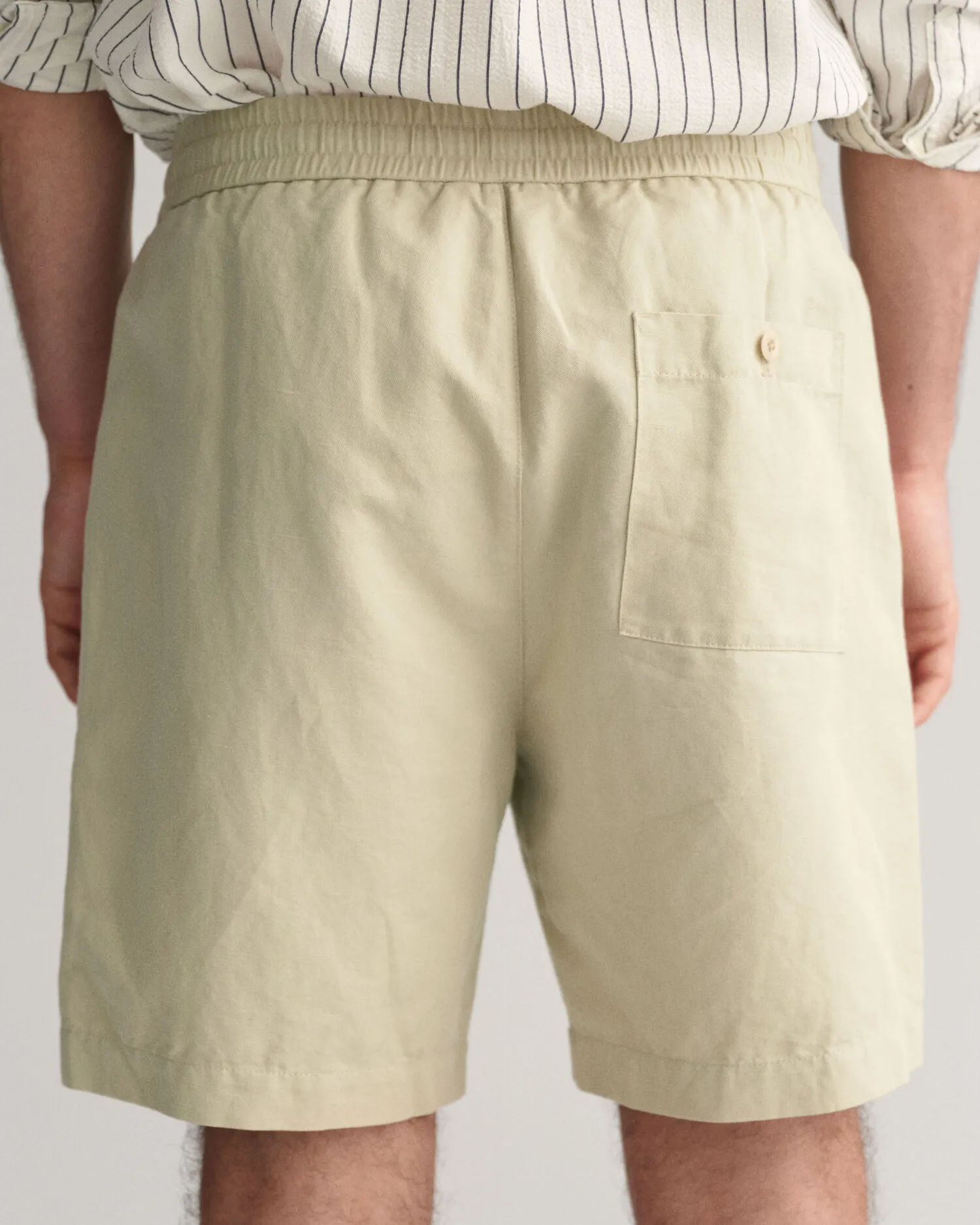 Pantaloncini in lino e cotone    